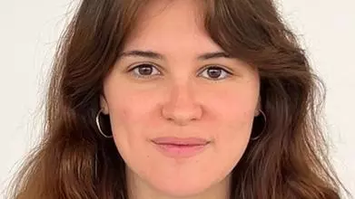 portrait photo of Lucia Garzon